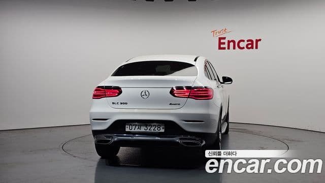 Mercedes-Benz GLC-Class 2019 — Şəkil 4/20
