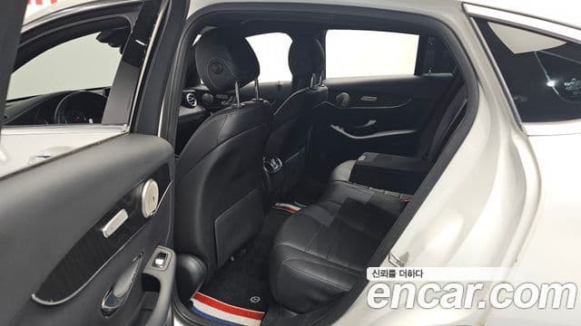 Mercedes-Benz GLC-Class 2019 — Şəkil 12/20
