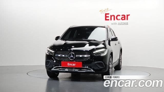 Mercedes-Benz GLA-Class 2021 — ფოტო 3/20