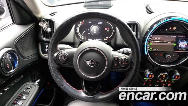 Mini Cooper Countryman 2021 — ფოტო 5/39