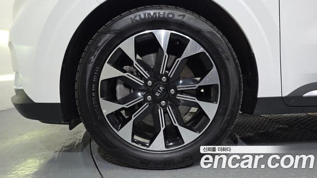 Kia Carnival 2021 — Şəkil 5/20