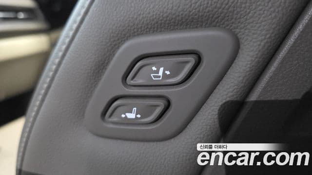 Kia Carnival 2021 — Şəkil 19/20