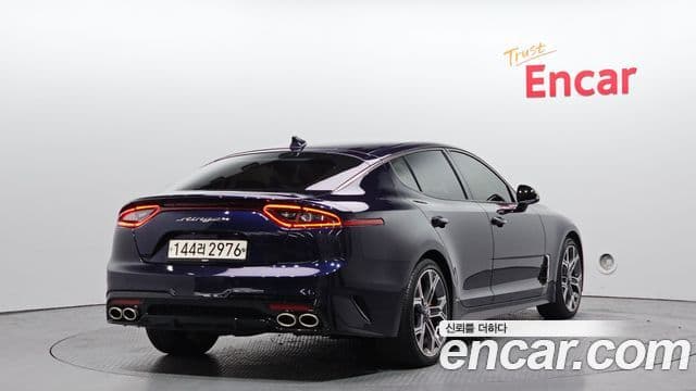 Kia Stinger 2020 — Photo 10/20