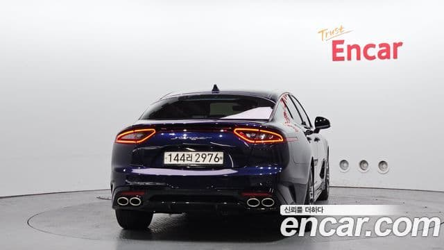 Kia Stinger 2020 — Photo 11/20