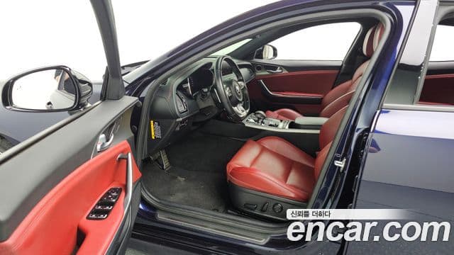 Kia Stinger 2020 — Photo 15/20