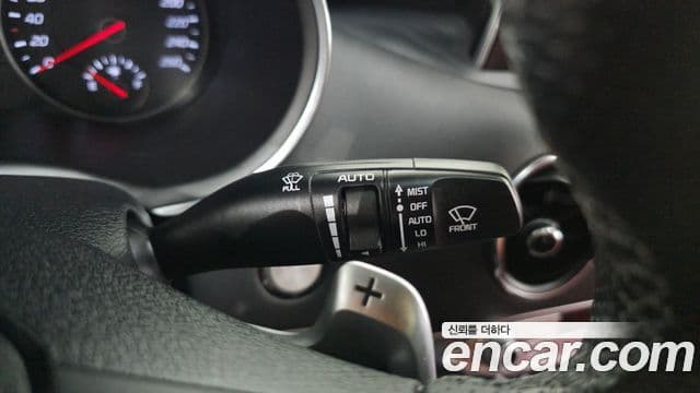 Kia Stinger 2020 — Photo 8/20