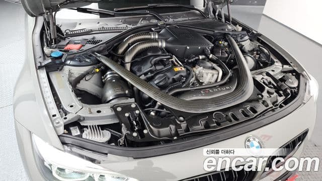 BMW M3 2018 — Şəkil 14/30