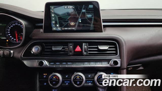 Genesis G70 2019 — Şəkil 15/20