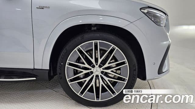 Mercedes-Benz GLE-Class 2025 — Photo 17/17