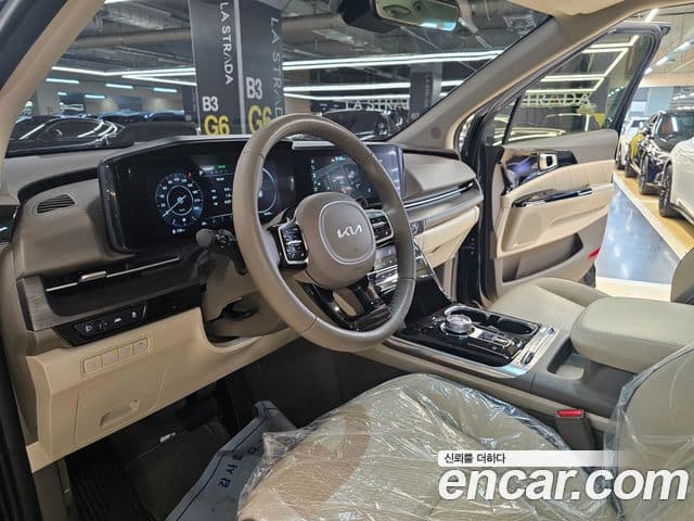 Kia Carnival 2022 — Şəkil 13/20