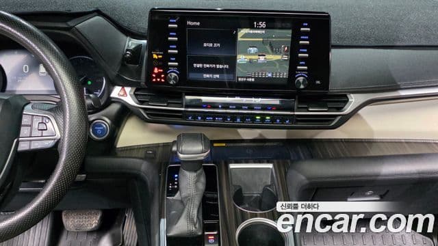 Toyota Sienna 2021 — Şəkil 14/20