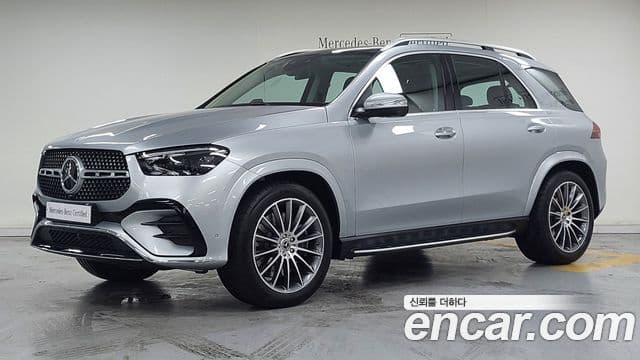 Mercedes-Benz GLE-Class 2025 — Photo 2/17