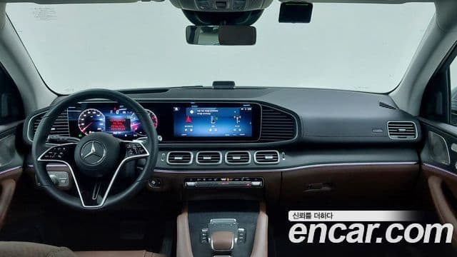 Mercedes-Benz GLE-Class 2025 — Photo 5/17