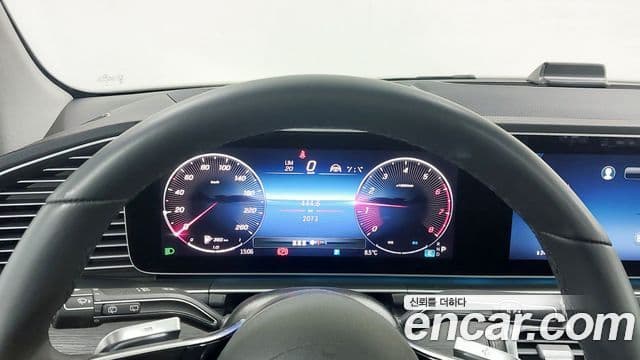 Mercedes-Benz GLE-Class 2025 — Photo 3/17