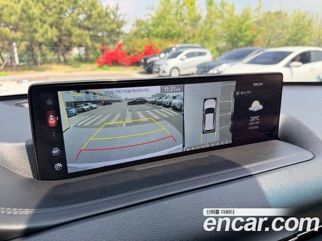 Genesis GV80 2021 — ფოტო 19/20