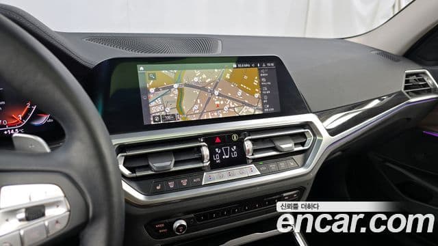BMW 3 Series 2021 — Şəkil 14/20