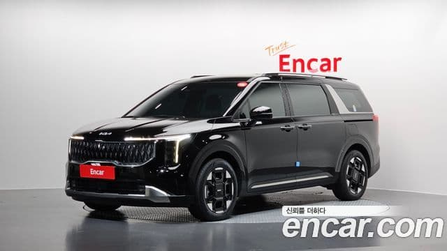 Kia Carnival 2025 — Photo 4/31