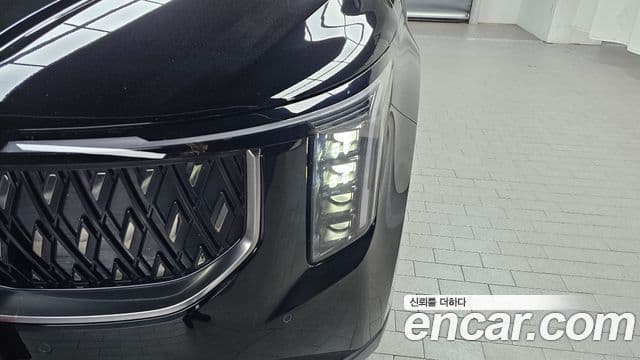 Kia Carnival 2025 — Photo 25/31