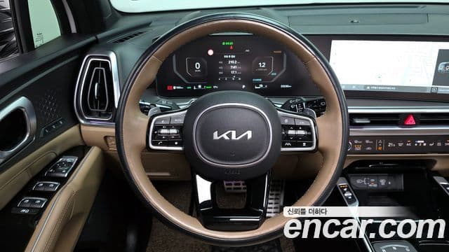Kia Sorento 2024 — ფოტო 13/20