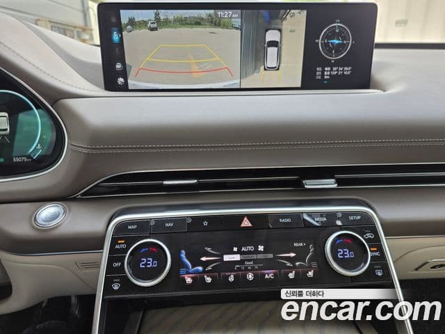 Genesis GV80 2022 — ფოტო 13/19