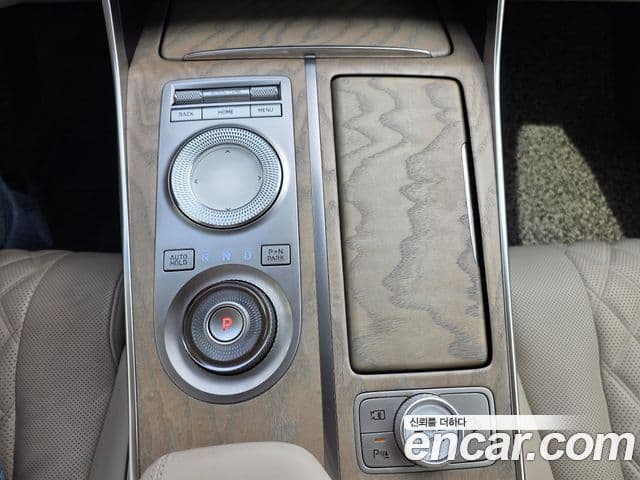 Genesis GV80 2022 — ფოტო 15/19