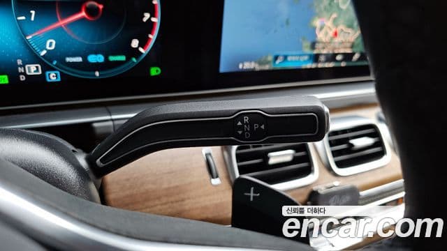 Mercedes-Benz GLE-Class 2019 — ფოტო 9/20
