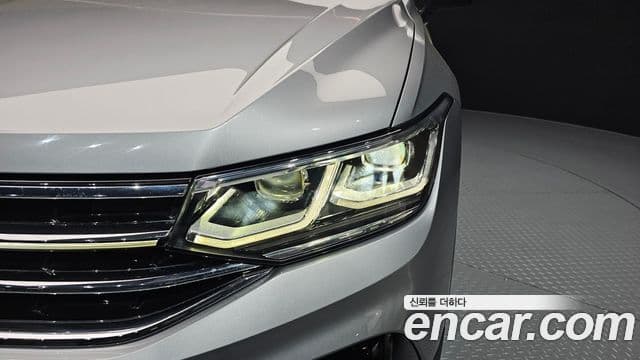 Volkswagen Tiguan Allspace 2022 — Photo 12/40