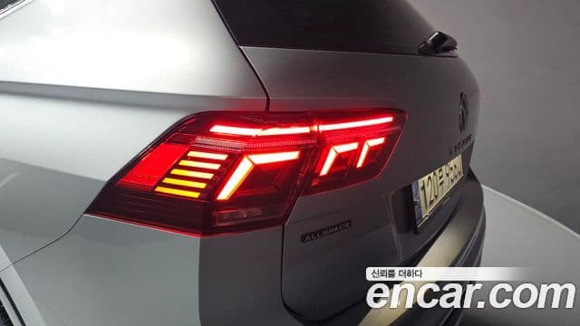 Volkswagen Tiguan Allspace 2022 — Photo 40/40