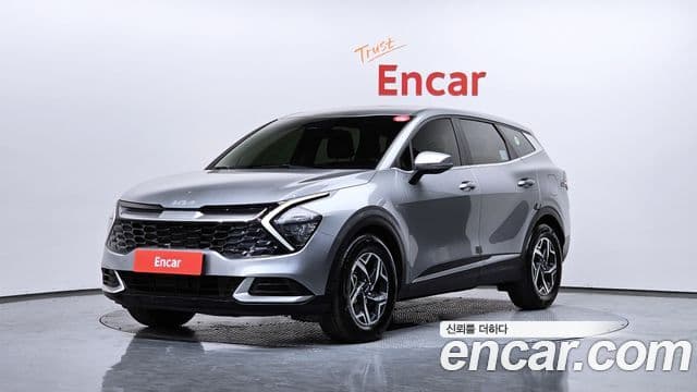 Kia Sportage 2022 — ფოტო 1/20