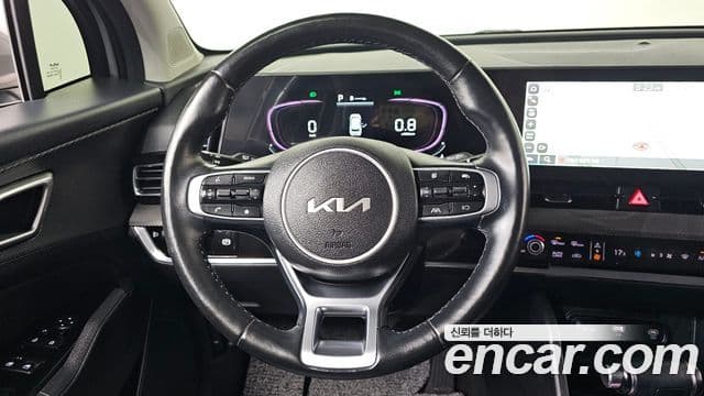 Kia Sportage 2022 — ფოტო 12/20