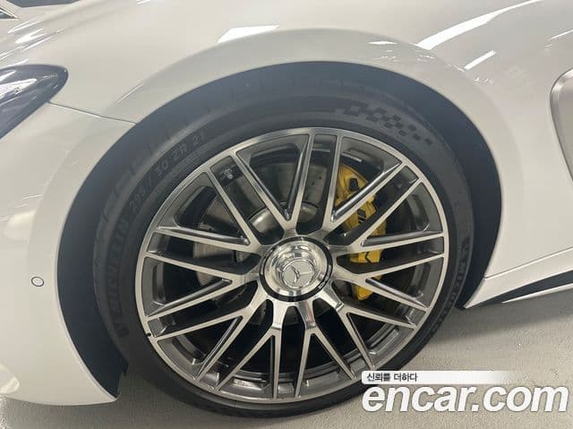 Mercedes-Benz AMG GT 2025 — Şəkil 4/17