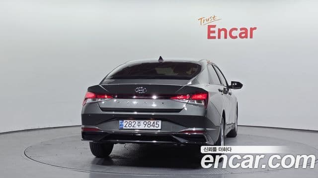 Hyundai Avante 2020 — ფოტო 4/20