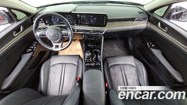 Kia K5 2021 — ფოტო 7/20