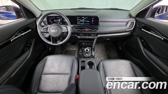 Kia Seltos 2023 — Şəkil 7/20