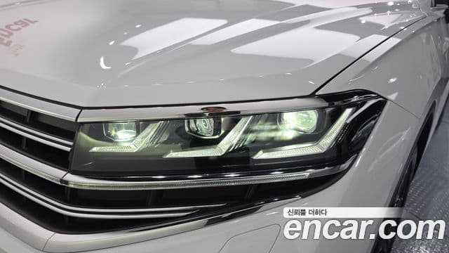 Volkswagen Touareg 2024 — Photo 11/32