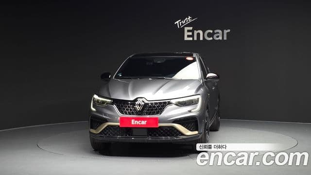 Renault Samsung Arkana 2024 — ფოტო 26/31