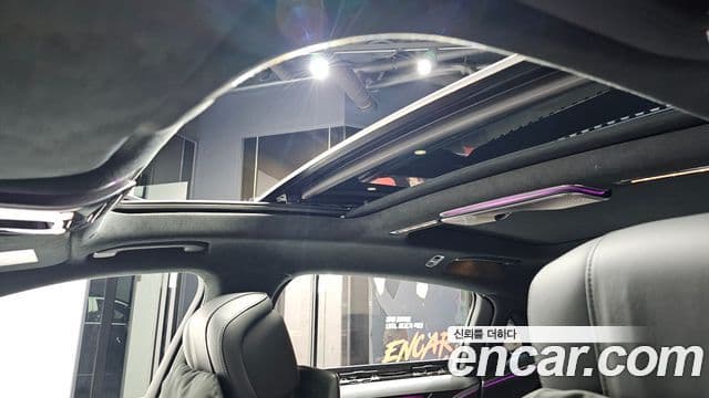 Mercedes-Benz S-Class 2021 — ფოტო 19/20