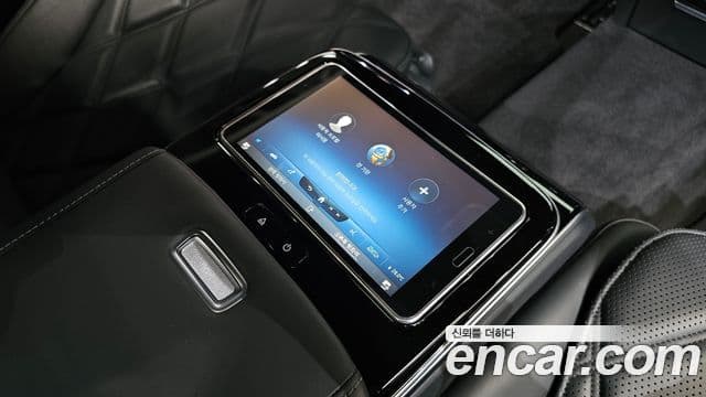 Mercedes-Benz S-Class 2021 — ფოტო 28/38