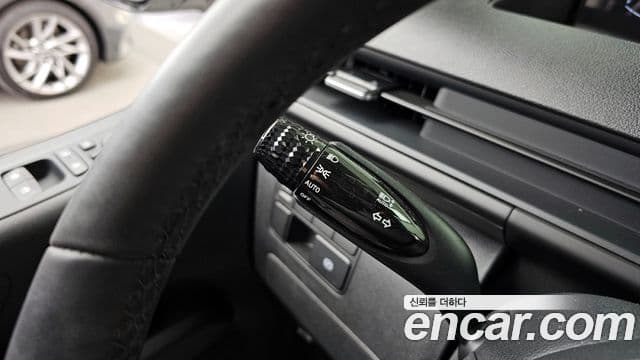 Hyundai Staria 2025 — Şəkil 18/20
