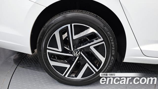 Volkswagen Jetta 2024 — Şəkil 5/20