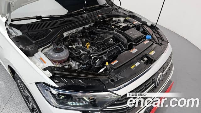 Volkswagen Jetta 2024 — Şəkil 6/20