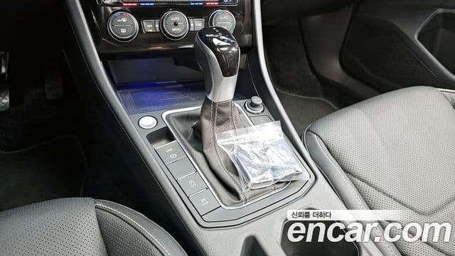 Volkswagen Jetta 2024 — Şəkil 9/20