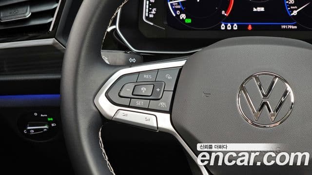 Volkswagen Jetta 2024 — Şəkil 15/20