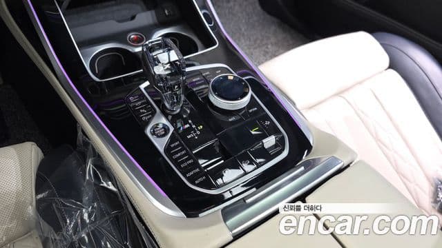 BMW X7 2021 — Şəkil 7/20