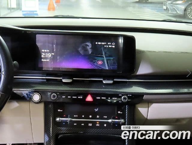 Kia Carnival 2021 — Şəkil 10/20