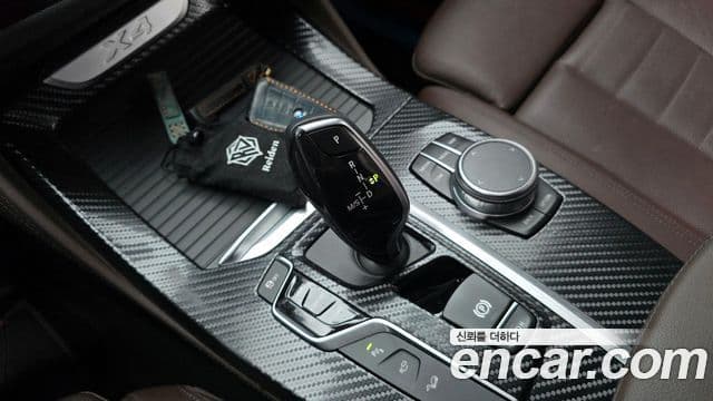BMW X4 2021 — ფოტო 9/20
