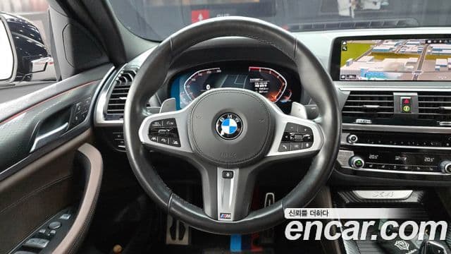 BMW X4 2021 — ფოტო 13/20