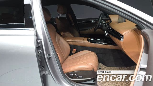 Genesis Electrified G80 2022 — ფოტო 11/20