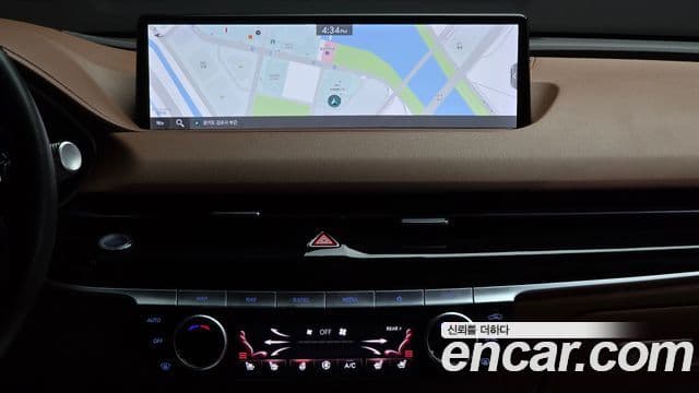 Genesis Electrified G80 2022 — ფოტო 14/20