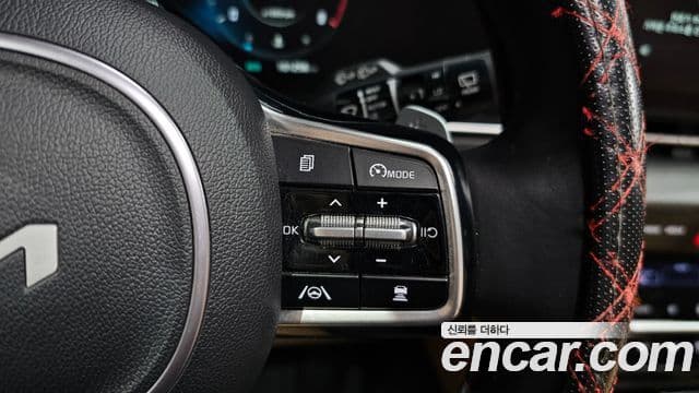 Kia Carnival 2022 — Фото 15/20
